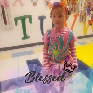 Meet your Posher, Carmen